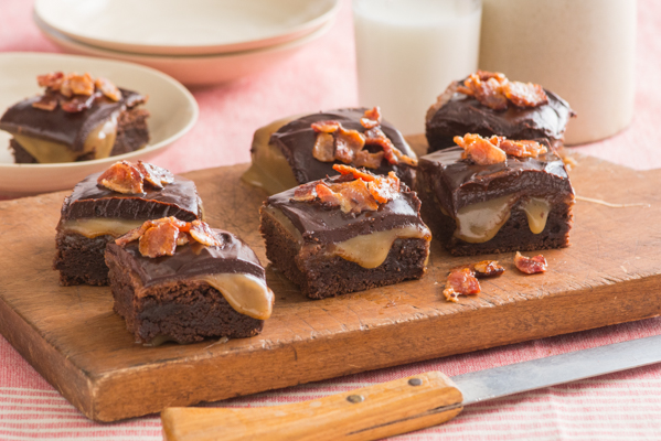 Bourbon Caramel Topped Bacon Brownies | The Kitchenthusiast