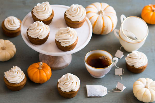 Pumpkin Chai Holiday Cupcakes Recipe