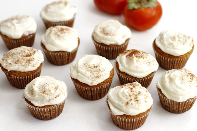 Persimmon Spice Cupcakes with Vanilla Ginger Buttercream Frosting