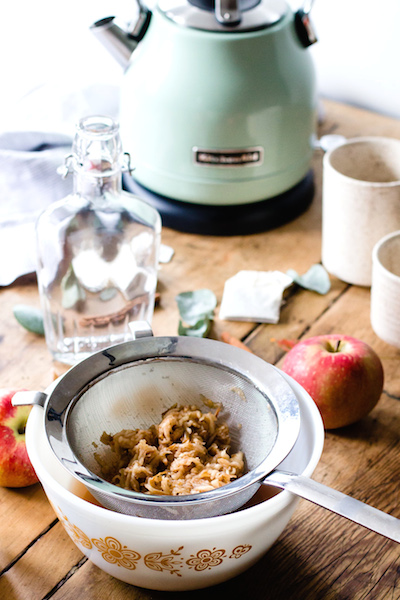Hot Apple Cinnamon Shrub Tea | The Kitchenthusiast