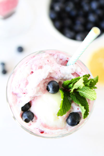Lemon Blueberry Ice Cream Floats | The Kitchenthusiast