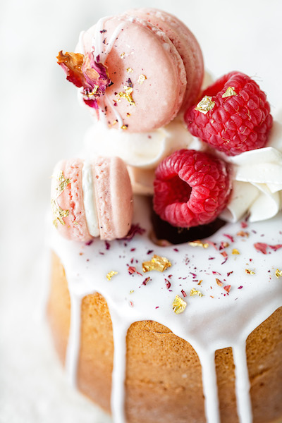 Mini Valentine’s Day Cakes | The Kitchenthusiast