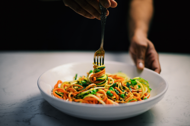 Veggie Noodle Curry Bowl