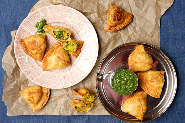 Homemade Pea & Potato Samosas Recipe