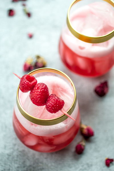 Cocktail Party of the Month: Raspberry Rose Cocktail | The Kitchenthusiast